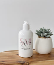 Load image into Gallery viewer, Vanilla Oil infused, hydrating body lotion.
