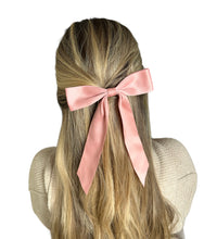 Load image into Gallery viewer, Hair bows
