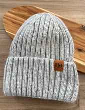 Load image into Gallery viewer, Satin lined cashmere blend knit toques
